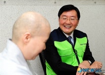 옥수종합사회복지관 찾은 전광우 이사장