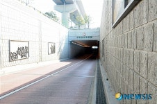 동김해IC 지하차도 누수에 벽체균열