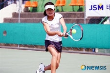 제주국제주니어대회, 여자단식 결승 진출한 WTA랭커 김다혜 선수