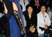 디자이너 한혜자 패션쇼 관람하는 고두심