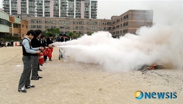 소방안전교육하는 안천중학교 학생들