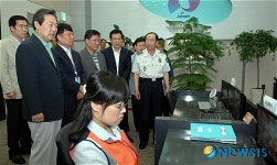 맹형규 장관, 안산U정보센터 방문