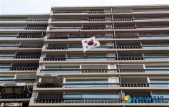 현충일 조기게양