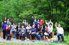 영월 산속의 친구에서 현장교육받는 영농생활개선회