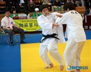 경북도민체전 유도 경기 열띤 경합