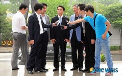 김해수 前 청와대 정무비서관, 검찰 소환