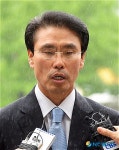 김해수 前 청와대 정무비서관 검찰 소환