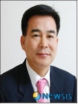 창원 한마음병원 하충식 원장 국민포장 수상
