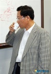 속 타는 테크노마트