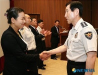 전남지방경찰청 직원 격려하는 조현오 경찰청장