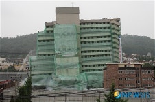 인천 15층 상아아파트, 6초만에 폭파해체