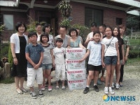 복지시설에 감자 전달한 괴산 보광초등생들