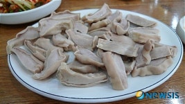 오소리감투·새끼보 파는 순댓국집 있어요