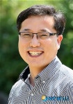 충북 첫 서·각·화 전시회 여는 박태준씨