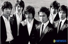그룹 신화 컴백, 멤버 여섯이 회사 차렸다