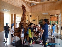 청양목재문화체험장 방학 맞아 체험객 접수