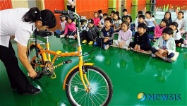 어린이들의 자전거 교육