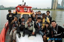 아시아 8개국 관계자 30명, 영등포소방서 수난구조대 방문