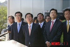 [2011국감]여수박람회 건설 현장 살피는 행자위원들