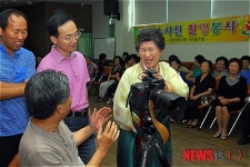 대전시청 사진동우회, 노인대상 사진봉사 훈훈