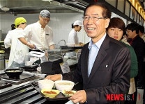 박원순, 점심은 대학교 학생 식당에서