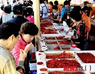 속초관광수산시장 속초 대표 관광상품 발전 기대