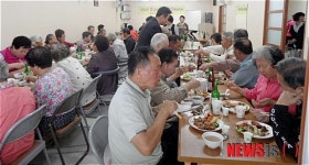 양산 물금읍 김상준씨, 어르신 식사대접 칭찬자자