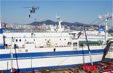 부산소방, 여객선 테러 부상자 구조