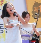 정동문화축제 개막을 알리는 판타스틱 팀의 공연