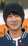 울먹이는 전진