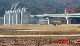 낙동강 새 물결 합천·창녕보 개방