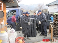 화천 간동우체국, 사랑의 연탄 배달