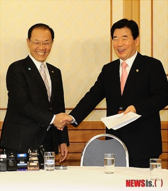 회동 갖은 황우여, 김진표 원내대표