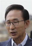 이명박 대통령, 소망교회 장로 정년퇴직