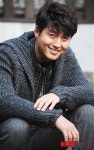 밝은 미소의 배우 이정진