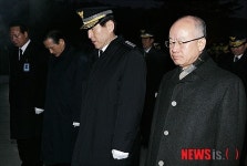 조현오 경찰청장, 새해 맞아 국립서울현충원 방문