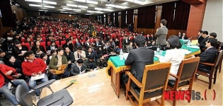 금융토크에 쏠린 관심