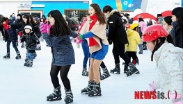 도심 한가운데서 스케이트 즐겨요