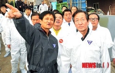 대전 한우농가 찾은 정몽준 의원