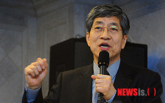 이야기하는 박인배 세종문화회관 신임사장