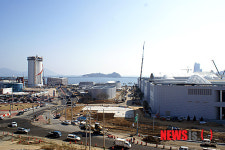 여수박람회 국제관과 스카이타워