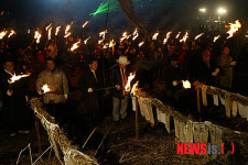 제주들불축제 달집점화