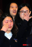 울고 웃는 졸업식