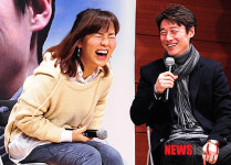 붉게 달아오른 얼굴의 송호창 변호사