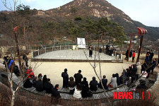 윤동주 시인 옥사 67기 추모제