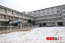 교실서 군것질하면 간식 돌리기 생활밀착형 학칙 눈길