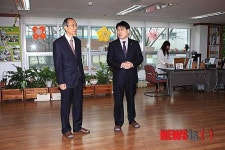 이하백 명예구청장, 성동보건소 방문