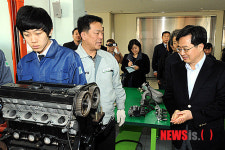 용산공고 방문한 김동연 차관