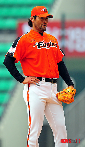 한화 박찬호, '한숨만 나오네'