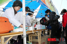 밀양시보건소, 딸기 축제장 혈압·당뇨 교실 호응